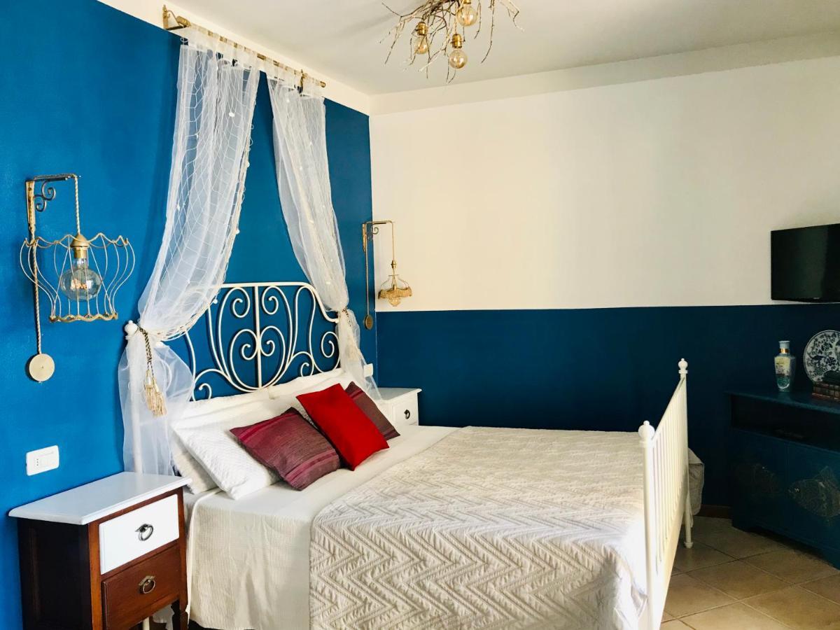 Casa Caterina Lake View Holidays Apartments Пескьера-дель-Гарда Экстерьер фото